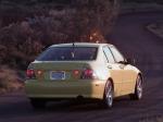 Lexus IS300 2001 года